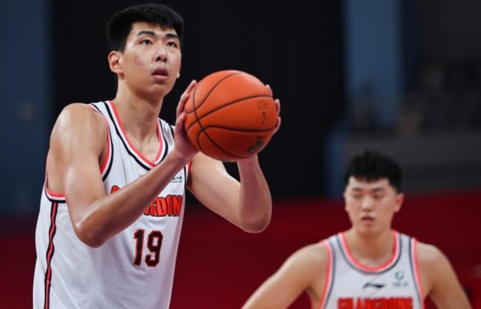 杨瀚森成为, 青岛男篮的