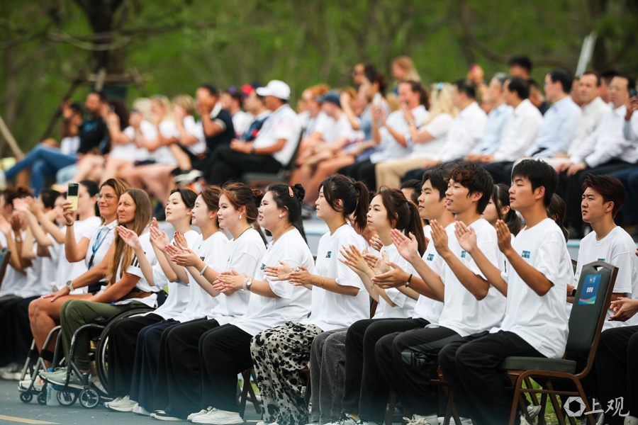 om, tcd, OlzIz om, tcd, OlzIz