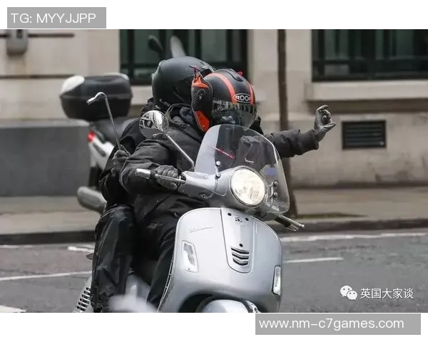 英国足球球星遭抢劫被杀案件引发社会关注 警方展开大规模调查